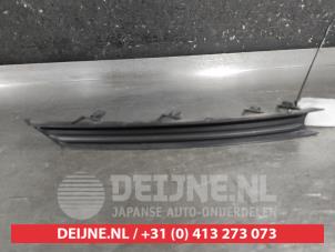 Gebruikte Bumper Rooster Mazda CX-5 II (KF) 2.0 SkyActiv-G 165 16V 2WD Prijs op aanvraag aangeboden door V.Deijne Jap.Auto-onderdelen BV