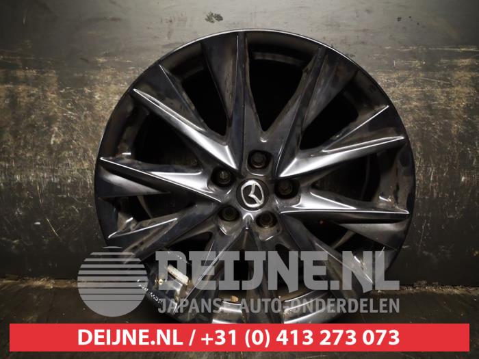 Hjul från en Mazda CX-5 I (KE,GH) 2.0 SkyActiv-G 16V 2WD 2016