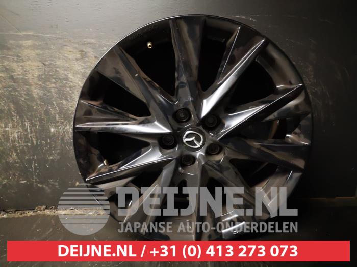 Hjul från en Mazda CX-5 I (KE,GH) 2.0 SkyActiv-G 16V 2WD 2016