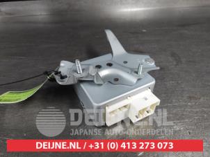 Gebruikte Stuurbekrachtiging Computer Toyota Yaris II (P9) 1.0 12V VVT-i Prijs op aanvraag aangeboden door V.Deijne Jap.Auto-onderdelen BV