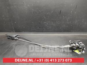 Begagnade Dörrlåsmekanism, 2-dörrars, höger Kia Picanto (TA) 1.0 12V Pris på förfrågan erbjuds av V.Deijne Jap.Auto-onderdelen BV