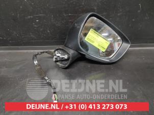 Gebruikte Buitenspiegel rechts Mazda CX-5 I (KE,GH) 2.2 SkyActiv-D 150 16V 2WD Prijs op aanvraag aangeboden door V.Deijne Jap.Auto-onderdelen BV