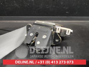 Gebruikte Achterklep Slotmechaniek Mazda CX-5 II (KF) 2.5 SkyActiv-G 194 16V 4WD Prijs op aanvraag aangeboden door V.Deijne Jap.Auto-onderdelen BV