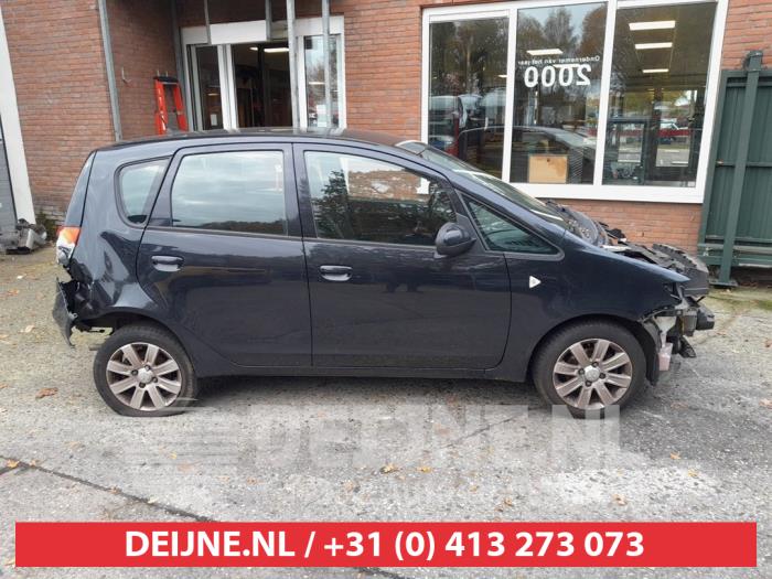 Extra fönster, 4-dörrars, höger fram från en Mitsubishi Colt (Z2/Z3) 1.3 16V 2008