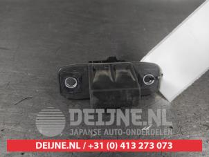 Gebruikte Schakelaar achterklep Mazda CX-5 II (KF) 2.0 SkyActiv-G 165 16V 2WD Prijs op aanvraag aangeboden door V.Deijne Jap.Auto-onderdelen BV