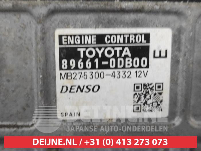 Dator, motorstyrning från en Toyota Yaris II (P9) 1.33 16V Dual VVT-I 2009