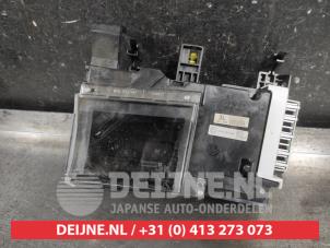 Begagnade Head-up-display (HUD) Toyota Prius Plus (ZVW4) 1.8 Hybrid 16V Pris på förfrågan erbjuds av V.Deijne Jap.Auto-onderdelen BV