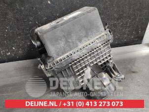 Begagnade Luftfilterhus Hyundai Kona (OS) 1.0 T-GDI 12V Pris på förfrågan erbjuds av V.Deijne Jap.Auto-onderdelen BV