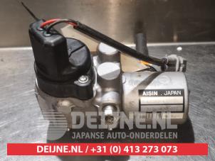 Gebruikte Remdrukverdeler Toyota Prius (NHW20) 1.5 16V Prijs € 35,00 Margeregeling aangeboden door V.Deijne Jap.Auto-onderdelen BV