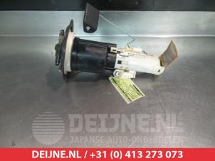 Gebruikte Tank element Pomp Mitsubishi Pajero Pinin (H6/H7) 2.0 GDI 16V 5-drs. Prijs € 50,00 Margeregeling aangeboden door V.Deijne Jap.Auto-onderdelen BV
