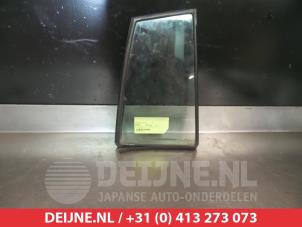 Gebruikte Extra Ruit 4Deurs rechts-achter Daihatsu Cuore (L251/271/276) 1.0 12V DVVT Prijs op aanvraag aangeboden door V.Deijne Jap.Auto-onderdelen BV