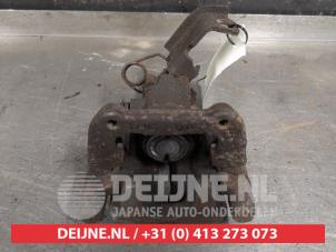 Używane Zacisk hamulcowy prawy tyl Honda Accord (CL/CN) 2.0 i-VTEC 16V Cena € 50,00 Procedura marży oferowane przez V.Deijne Jap.Auto-onderdelen BV