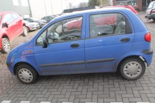 Begagnade Bakdörr, 4-dörrars, vänster Chevrolet Matiz 0.8 S,SE Pris € 50,00 Marginaltabell erbjuds av V.Deijne Jap.Auto-onderdelen BV