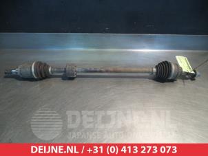 Gebruikte Homokineetas rechts-voor Suzuki Celerio (LF) 1.0 12V Prijs € 75,00 Margeregeling aangeboden door V.Deijne Jap.Auto-onderdelen BV