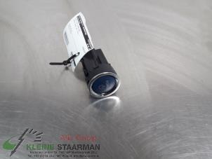 Używane Przelacznik Start/Stop Toyota Yaris III (P13) 1.5 16V Hybrid Cena € 42,50 Procedura marży oferowane przez Kleine Staarman B.V. Autodemontage