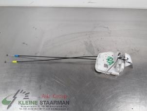 Używane Mechanizm blokady drzwi prawych tylnych wersja 4-drzwiowa Mitsubishi Outlander (GF/GG) 2.0 16V PHEV 4x4 Cena € 51,43 Z VAT oferowane przez Kleine Staarman B.V. Autodemontage