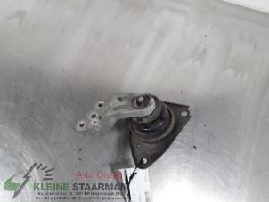 Używane Wspornik silnika Kia Pro cee'd (EDB3) 1.6 CRDi 16V Cena na żądanie oferowane przez Kleine Staarman B.V. Autodemontage