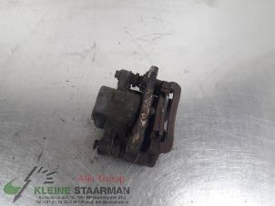 Używane Zacisk hamulcowy prawy tyl Toyota Corolla (E12) 1.4 16V VVT-i Cena € 42,50 Procedura marży oferowane przez Kleine Staarman B.V. Autodemontage