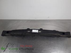 Używane Rama zderzaka tyl Kia Pro cee'd (EDB3) 1.4 CVVT 16V Cena na żądanie oferowane przez Kleine Staarman B.V. Autodemontage