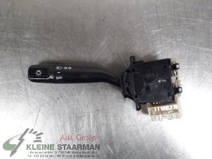 Używane Przelacznik kierunkowskazu Toyota Prius (NHW11L) 1.5 16V Cena na żądanie oferowane przez Kleine Staarman B.V. Autodemontage