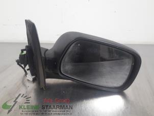 Używane Lusterko zewnetrzne prawe Toyota Corolla (E12) 1.4 16V VVT-i Cena € 42,50 Procedura marży oferowane przez Kleine Staarman B.V. Autodemontage