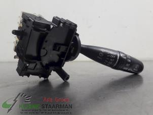 Używane Przelacznik wycieraczki Toyota Corolla (E12) 1.6 16V VVT-i Cena € 42,50 Procedura marży oferowane przez Kleine Staarman B.V. Autodemontage