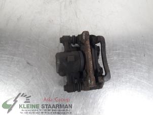 Używane Zacisk hamulcowy lewy tyl Toyota Corolla (E12) 1.6 16V VVT-i Cena € 42,50 Procedura marży oferowane przez Kleine Staarman B.V. Autodemontage