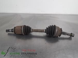 Begagnade Drivaxel, höger fram Nissan Navara (D40) 2.5 dCi 16V 4x4 Pris € 45,00 Marginaltabell erbjuds av Kleine Staarman B.V. Autodemontage