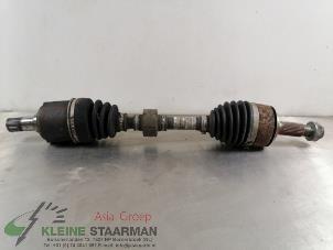 Gebruikte Aandrijfas links-voor Honda Civic (FK/FN) 2.2 i-CTDi 16V Prijs € 45,00 Margeregeling aangeboden door Kleine Staarman B.V. Autodemontage