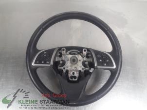 Używane Kierownica Mitsubishi Outlander (GF/GG) 2.0 16V PHEV 4x4 Cena € 121,00 Z VAT oferowane przez Kleine Staarman B.V. Autodemontage