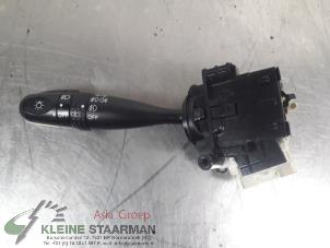 Używane Przelacznik kierunkowskazu Toyota Corolla (E12) 1.4 16V VVT-i Cena € 42,50 Procedura marży oferowane przez Kleine Staarman B.V. Autodemontage