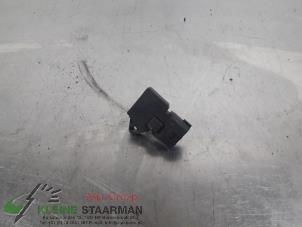 Używane Miernik ilosci powietrza Nissan Micra (K12) 1.4 16V Cena € 42,50 Procedura marży oferowane przez Kleine Staarman B.V. Autodemontage