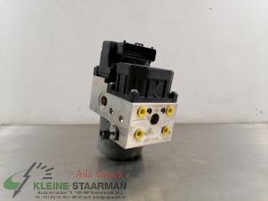 Używane Pompa ABS Toyota Corolla (E12) 1.6 16V VVT-i Cena € 62,50 Procedura marży oferowane przez Kleine Staarman B.V. Autodemontage