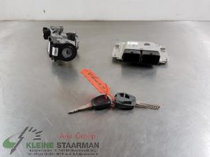 Gebruikte Contactslot + computer Suzuki Celerio (LF) 1.0 12V Prijs € 125,00 Margeregeling aangeboden door Kleine Staarman B.V. Autodemontage