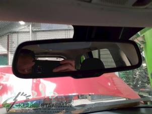 Używane Lusterko wewnetrzne Mitsubishi Outlander (GF/GG) 2.0 16V PHEV 4x4 Cena € 84,70 Z VAT oferowane przez Kleine Staarman B.V. Autodemontage