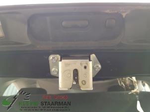 Używane Przelacznik pokrywy bagaznika Suzuki Swift (ZA/ZC/ZD) 1.6 Sport VVT 16V Cena € 50,00 Procedura marży oferowane przez Kleine Staarman B.V. Autodemontage