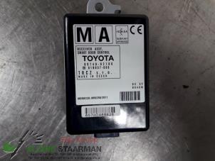 Używane Modul centralnego zamka Toyota Auris (E18) 1.8 16V Hybrid Cena € 60,00 Procedura marży oferowane przez Kleine Staarman B.V. Autodemontage