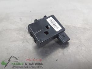 Używane Przekaznik Mitsubishi Outlander (GF/GG) 2.0 16V PHEV 4x4 Cena € 60,50 Z VAT oferowane przez Kleine Staarman B.V. Autodemontage