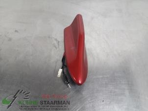 Używane Antena Mitsubishi Outlander (GF/GG) 2.0 16V PHEV 4x4 Cena € 84,70 Z VAT oferowane przez Kleine Staarman B.V. Autodemontage