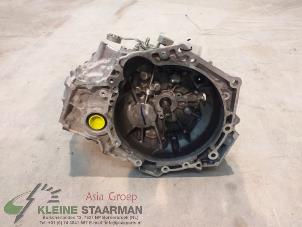 Begagnade Växellåda Toyota Yaris III (P13) 1.5 16V Dual VVT-iE Pris € 500,00 Marginaltabell erbjuds av Kleine Staarman B.V. Autodemontage