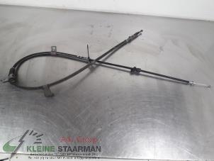 Używane Linka hamulca recznego Mitsubishi Outlander (GF/GG) 2.0 16V PHEV 4x4 Cena € 90,75 Z VAT oferowane przez Kleine Staarman B.V. Autodemontage