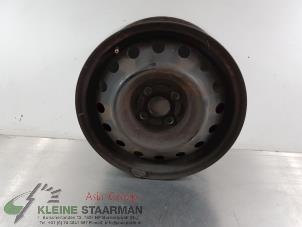 Używane Obrecz Toyota Corolla (E12) 1.6 16V VVT-i Cena € 42,50 Procedura marży oferowane przez Kleine Staarman B.V. Autodemontage