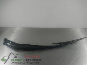 Używane Ramie wycieraczki przedniej Kia Picanto (JA) 1.0 12V Cena € 42,50 Procedura marży oferowane przez Kleine Staarman B.V. Autodemontage