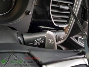 Używane Przelacznik wycieraczki Mitsubishi Outlander (GF/GG) 2.0 16V PHEV 4x4 Cena € 54,45 Z VAT oferowane przez Kleine Staarman B.V. Autodemontage