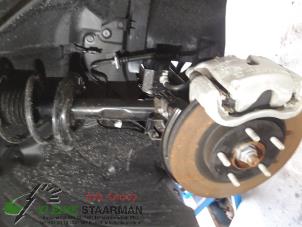 Używane Zacisk hamulcowy prawy przód Mazda 3 Sport (BP) 2.0 SkyActiv-G 122 Mild Hybrid 16V Cena € 50,00 Procedura marży oferowane przez Kleine Staarman B.V. Autodemontage