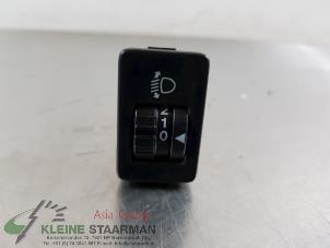 Używane Przelacznik reflektora LHV Suzuki Swift (ZA/ZC/ZD1/2/3/9) 1.6 Sport VVT 16V Cena € 42,50 Procedura marży oferowane przez Kleine Staarman B.V. Autodemontage