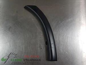 Używane Listwa zderzaka lewy tyl Mitsubishi Outlander (GF/GG) 2.0 16V PHEV 4x4 Cena € 60,50 Z VAT oferowane przez Kleine Staarman B.V. Autodemontage