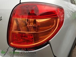 Begagnade Baklykta, höger Suzuki S-Cross (AD) 1.6 16V 4x2 Pris € 42,50 Marginaltabell erbjuds av Kleine Staarman B.V. Autodemontage