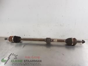 Używane Os napedowa prawy przód Hyundai i30 (GDHB5) 1.4 16V Cena € 65,00 Procedura marży oferowane przez Kleine Staarman B.V. Autodemontage