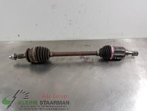 Używane Os napedowa lewy przód Suzuki Swift (ZC/ZD) 1.0 Booster Jet Turbo 12V Cena € 65,00 Procedura marży oferowane przez Kleine Staarman B.V. Autodemontage